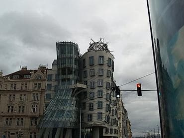 Авторская фотография «Танцующий дом», Прага - Оригинальный снимок