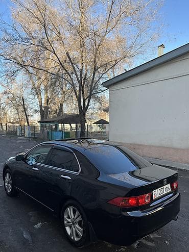 люк машины: Honda Accord: 2004 г., 2 л, Автомат, Бензин, Седан — 4