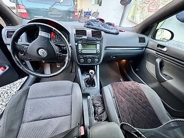 Унаа сатуу: Volkswagen Golf V: 2007 г., 1.4 л, Кол менен иштөөчү, Бензин, Хетчбек — 4