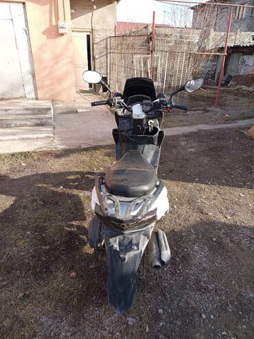 daf xf: Продаю макси скутер с документами экспертиза есть не на ходу надо — 4