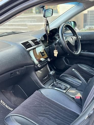forester 2003: Honda Accord: 2003 г., 2 л, Автомат, Бензин, Седан — 8