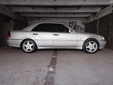 bmw r17: Литые Диски R 17 AMG, Комплект, отверстий - 5, Б/у — 2