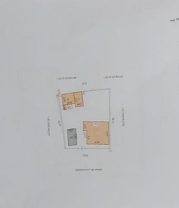 dastan city: Продается 4-х комнатный дом в районе рынка Дордой-Моторс — 1