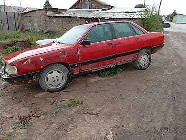 Audi 100: 1988 г., 2.3 л, Механика, Бензин, Седан — 3