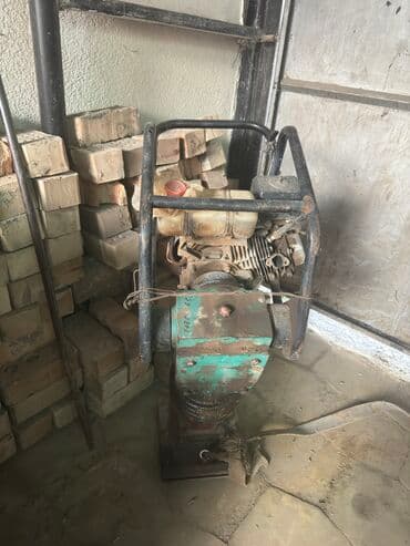 Продается вибротрамбовка at lalafo.kg Продается вибротрамбовка