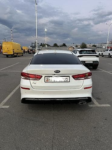 Kia K5: 2018 г., Седан — 4