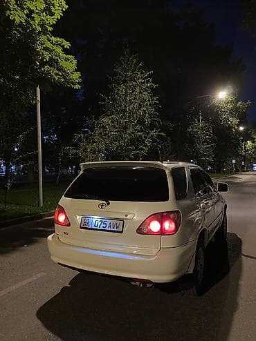Продажа авто: Toyota Harrier: 2000 г., 3 л, Автомат, Газ, Кроссовер — 4
