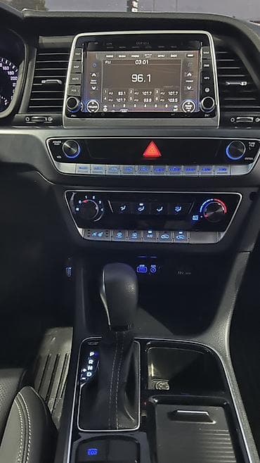 hero 4: Hyundai Sonata: 2021 г., 2 л, Автомат, Газ, Седан — 9