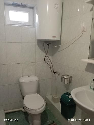 крыша дом: Дом одноэтажный с утеплённым фасадом и металлической входной дверью — 4