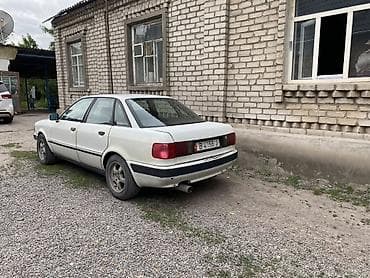 Audi 80: 1993 г., 2 л, Бензин, Седан — 2