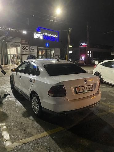 unil opal: Volkswagen Polo: 2018 г., 1.6 л, Автомат, Бензин, Седан — 4