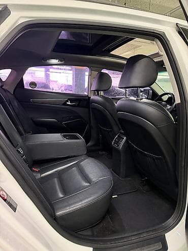 bmw x7 2020: Kia K7: 2019 г., Седан — 10