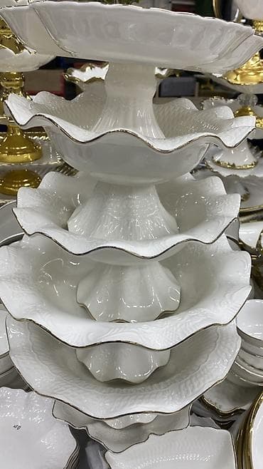 Фарфоровые этажерки/блюда на ножке для сервировки десертов и фруктов — 2