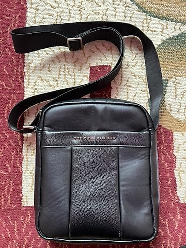 косметичка сумка: Барсетка, Tommy Hilfiger, Материал: Экокожа, Застежка на молнии, Б/у — 1