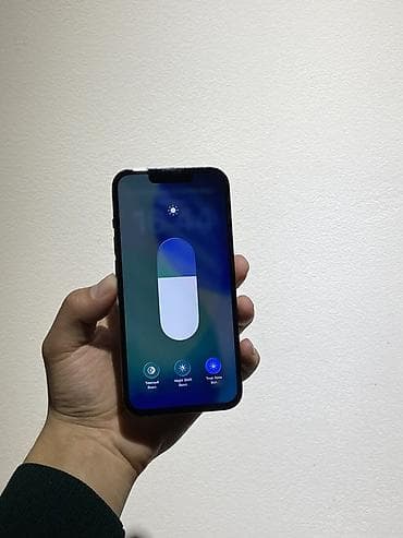 redmo 11: IPhone 13 Pro, 256 ГБ, Графит, Наушники, 100 % — 3