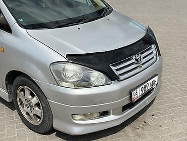 sprinter 2 7: Toyota Ipsum: 2003 г., 2.4 л, Автомат, Бензин, Минивэн — 2