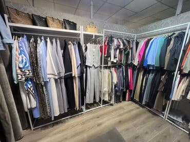 оборудование в бутик: Стеллажи для бутика одежды Кронштейны для бутика одежды Торговое — 18