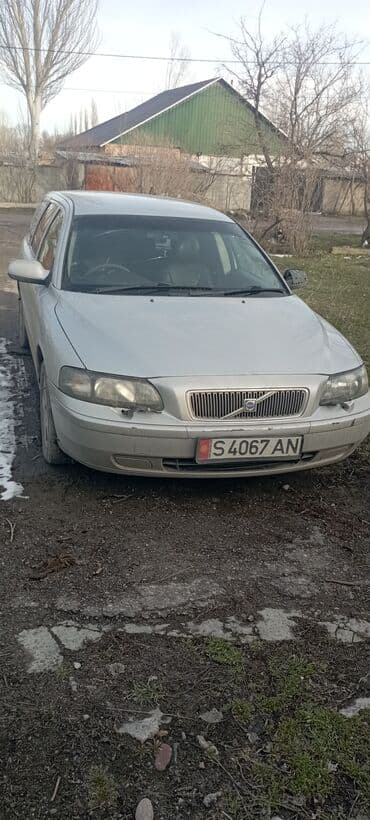 Volvo : 2003 г., 2.4 л, Автомат, Бензиновая, Универсал