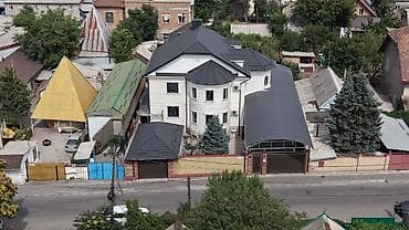 🏡 Продается просторный 3-уровневый дом 📍 Кызыл-Аскер, ул. Казакова lalafo.kg да 🏡 Продается просторный 3-уровневый дом 📍 Кызыл-Аскер, ул. Казакова