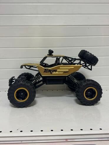 игрушечный внедорожник: Большой Радиоуправляемый грузовик-внедорожник TGKIN золотистого цвета — 2