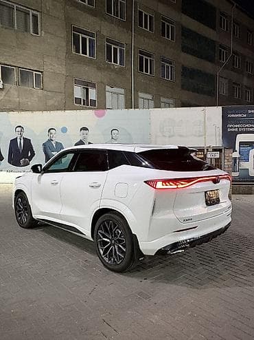 школа октавиа: Changan Uni-Z: 2025 г., 1.5 л, Робот, Бензин — 6