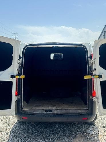 обмен на одисей: Ford Transit: 2016 г., 2.2 л, Механика, Дизель, Фургон — 5