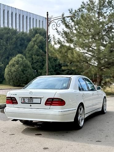 mersedes bens: Mercedes-Benz E-Class: 2000 г., 4.3 л, Автомат, Бензин, Седан — 4