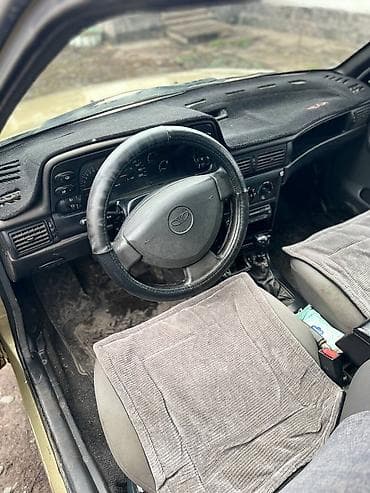 Транспорт: Daewoo Nexia: 2007 г., Механика, Бензин, Седан — 8