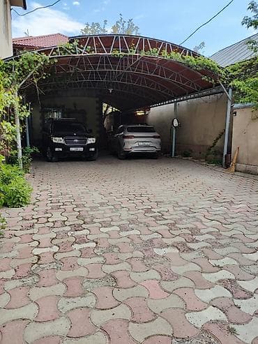 хата с бассейн: 4 комнаты, 1000 м² — 5