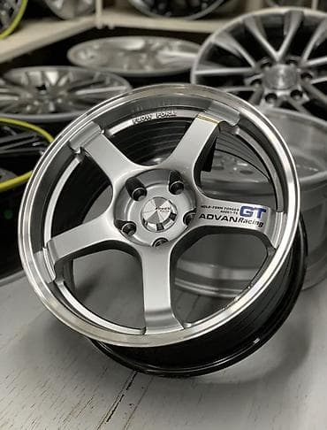 Литые Диски R 17 Advan Racing, Комплект, отверстий - 5, Новый