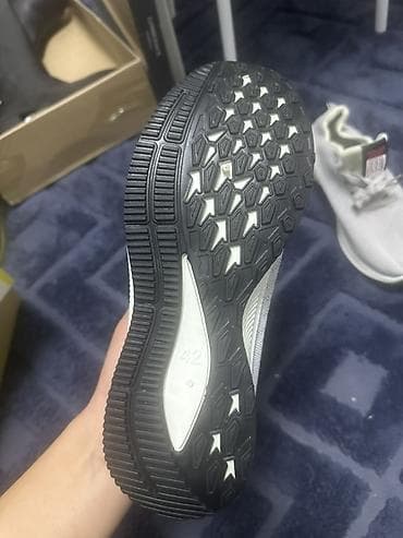 russia koyneyi: Размер 41 Кто нуждается можете забрать бесплатно.Новые не одевал — 3