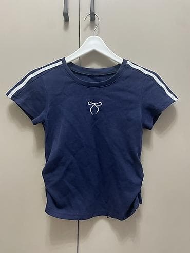 Костюм с юбкой, Модель юбки: Трапеция, Миди, Футболка, S