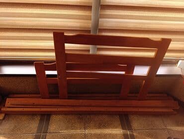 Продаётся односпальные кровати с матрасом, из дерева, состояние