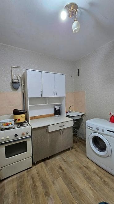 ремонт домов: 1 комната, 32 м², 104 серия, 1 этаж, Старый ремонт — 4