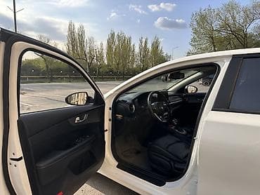 вариант кж: Kia K3: 2020 г., 1.6 л, Автомат, Бензин, Седан — 5