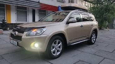 Транспорт: Toyota RAV4: 2010 г., 2.4 л, Автомат, Бензин, Кроссовер — 1