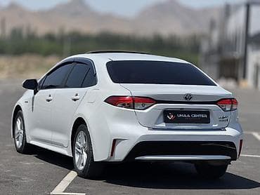 Транспорт: Toyota Corolla: 2020 г., 1.8 л, Автомат, Гибрид, Седан — 5