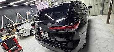 машина нексиа: Toyota Highlander: 2021 г., 3.5 л, Автомат, Бензин, Внедорожник — 7