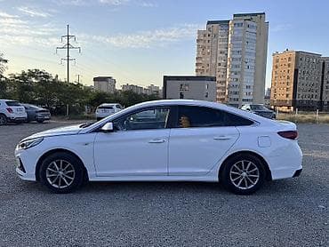byd e7: Hyundai Sonata: 2021 г., Автомат, Газ, Седан — 2
