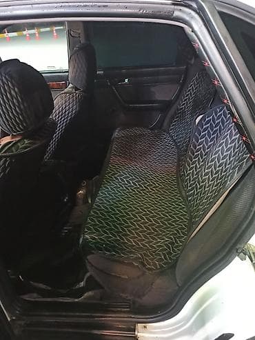 подлокотник на ауди с4: Audi 100: 1991 г., Ручные, Бензин, Седан — 6