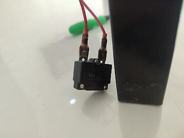 литий ионные: Аккумулятор для электроинструмента, Б/у, Самовывоз — 3