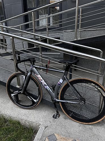 x rider: Шоссейный велосипед, Рама S (145 - 165 см), Новый — 1