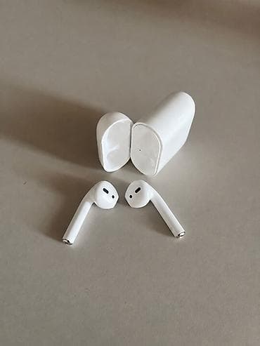 Аудиотехника: Беспроводные наушники-вкладыши, Apple, Airpods 2, Б/у — 4
