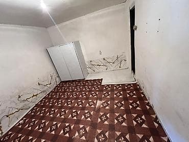 сдаю рабочий городок: Комната с печным отоплением и отдельным входом. Описание: - Две — 2