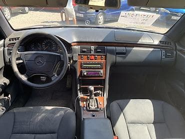 диски на к3: Mercedes-Benz E-Class: 1995 г., 2.3 л, Механика, Бензин, Седан — 5
