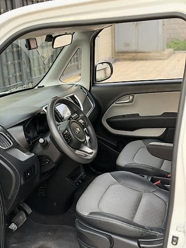 Транспорт: Kia Ray: 2020 г., 1 л, Вариатор, Электромобиль, Хэтчбэк — 7