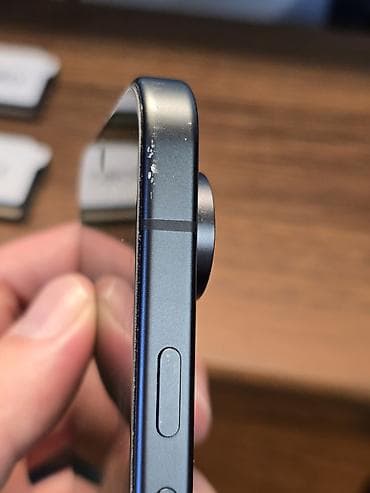 obsidian: Google Pixel 9, Б/у, 128 ГБ, цвет - Черный, 1 SIM, eSIM — 5