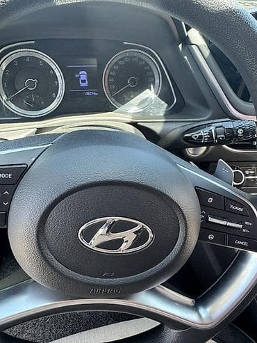 сиденья на ипсум: Hyundai Sonata: 2019 г., Седан — 6