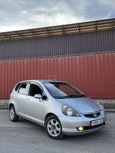 cr v 1 поколение: Honda Fit: 2002 г., 1.3 л, Вариатор, Бензин, Хэтчбэк — 1