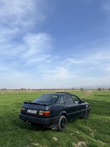 a6 c6: Volkswagen Passat: 1991 г., Седан — 4